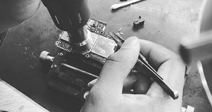 Mobile Phone Repair Shop
