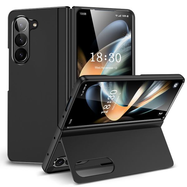 Samsung Z Fold 6 silicone case in black